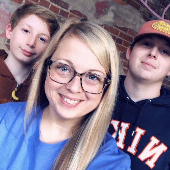 *Meet Leann* - Picture 1 of 1